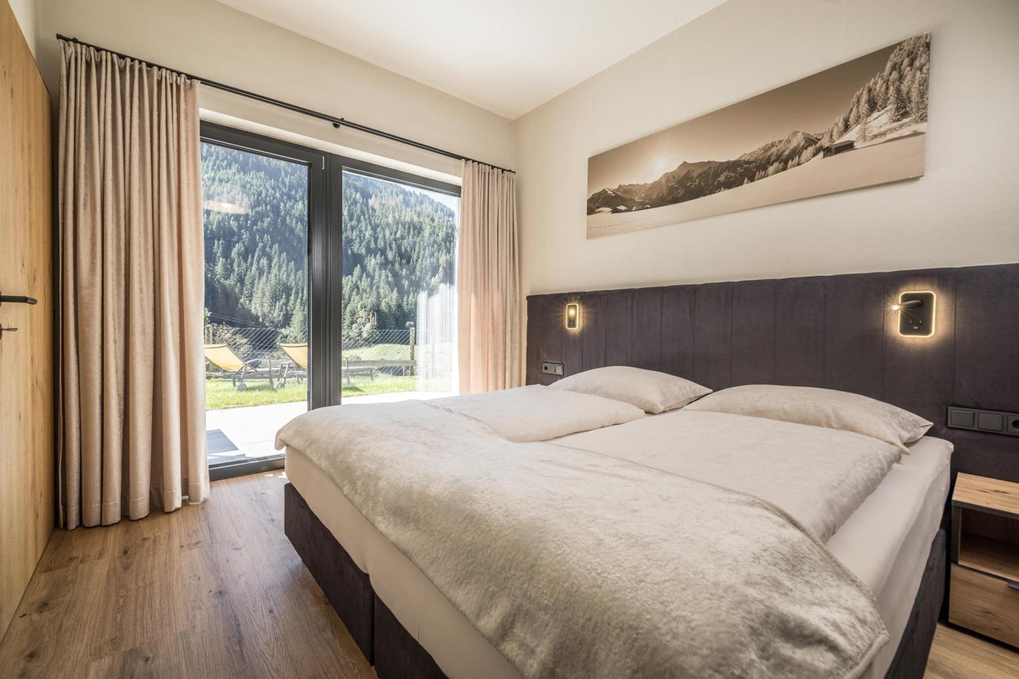 Natur Zeit - Alpine Garden Apartments مايرهوفن المظهر الخارجي الصورة