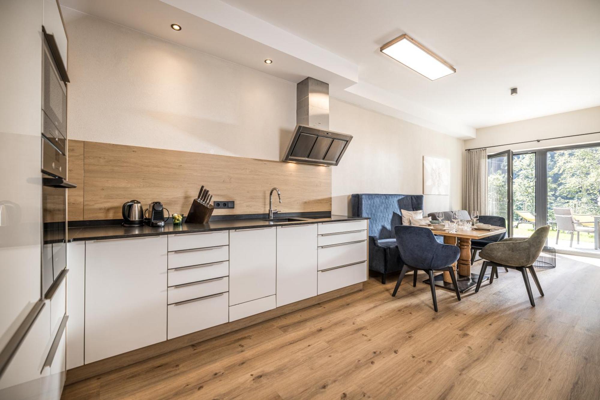 Natur Zeit - Alpine Garden Apartments مايرهوفن المظهر الخارجي الصورة