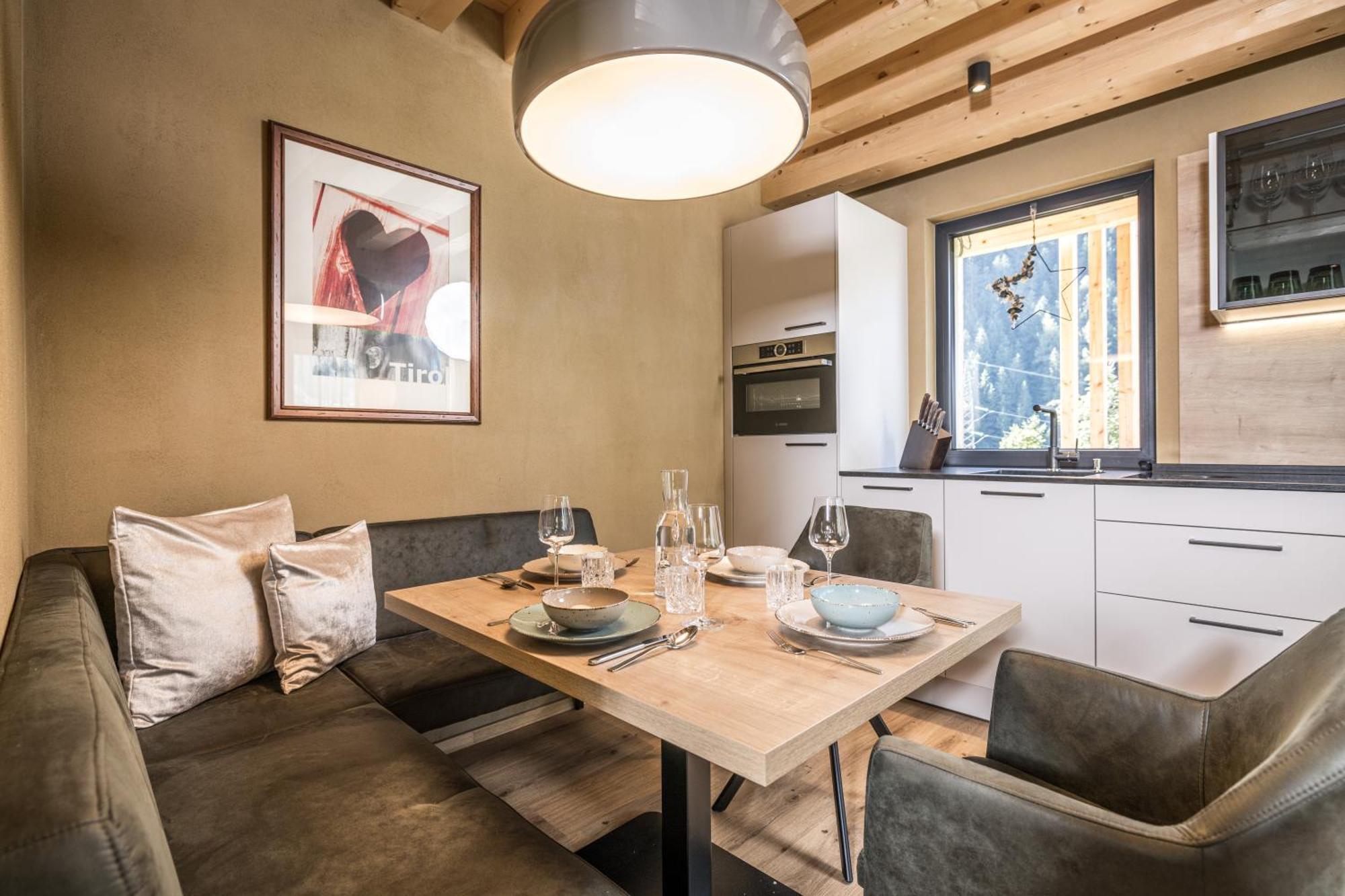 Natur Zeit - Alpine Garden Apartments مايرهوفن المظهر الخارجي الصورة